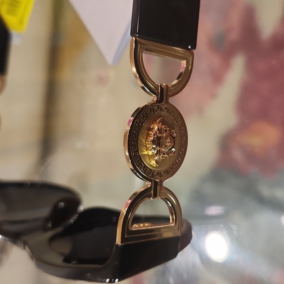 Versace Sunglasses - Picture 6 of 8